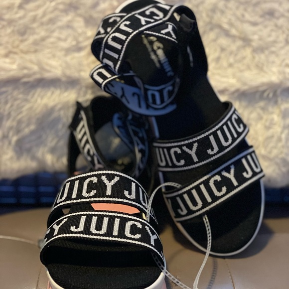 Juicy Couture Sandals - Picture 2 of 5